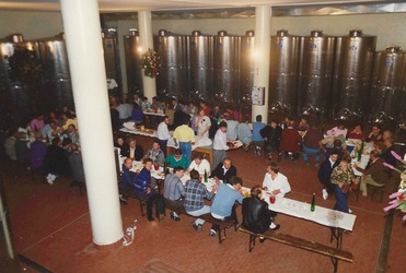 La festa per l inaugurazione della nuova cantina Zanotelli nel 1988
